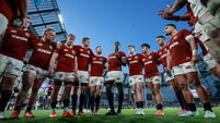 Maro Itoje speaks to the team after the game 20/6/2025